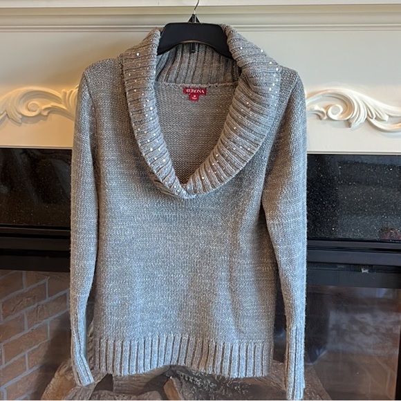 Comfy Sweater Gray Sequin Collar Plunge Neck Roomy Womens Medium - Picture 12 of 16